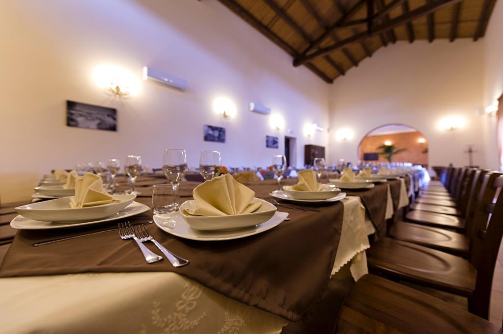 Agriturismo Antichi Granai Villa Calatafimi Buitenkant foto
