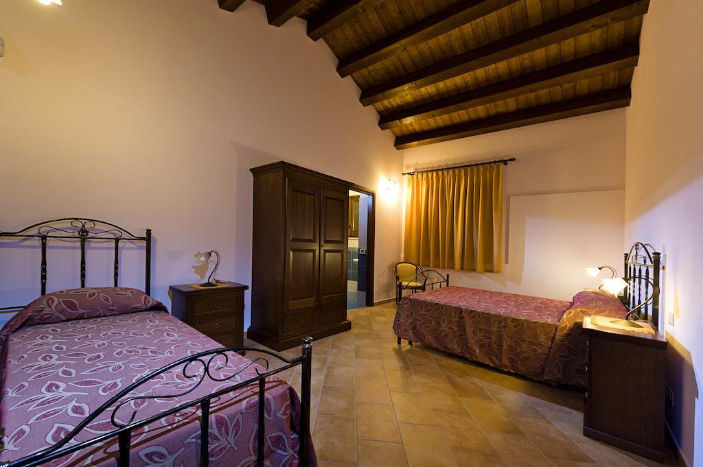 Agriturismo Antichi Granai Villa Calatafimi Kamer foto
