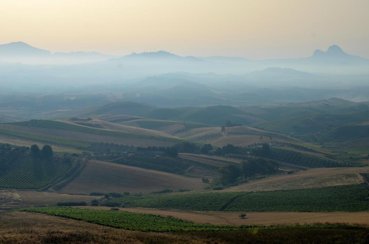 Agriturismo Antichi Granai Villa Calatafimi Buitenkant foto