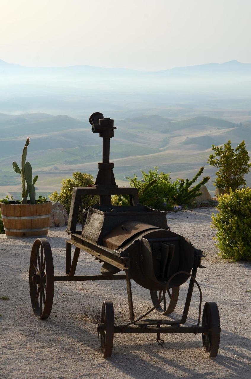 Agriturismo Antichi Granai Villa Calatafimi Buitenkant foto