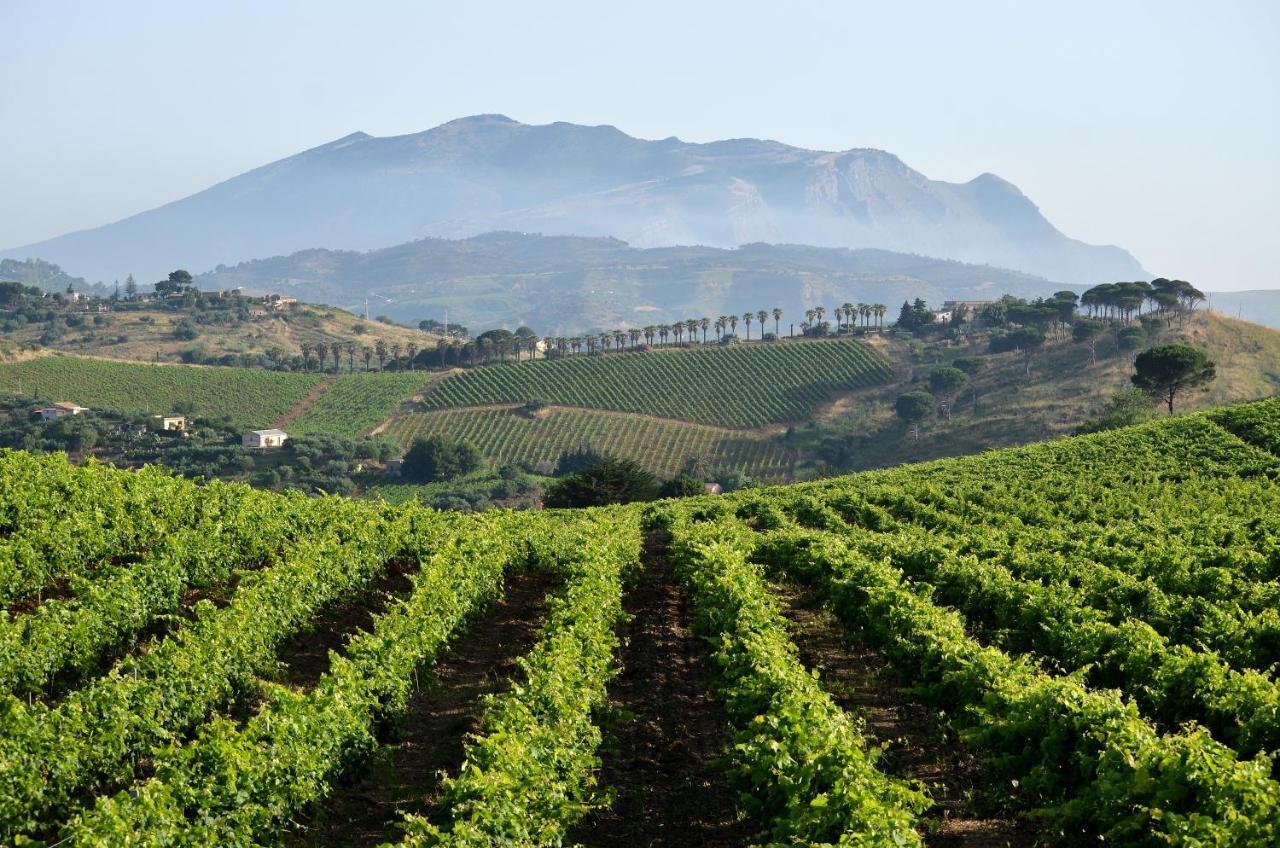 Agriturismo Antichi Granai Villa Calatafimi Buitenkant foto