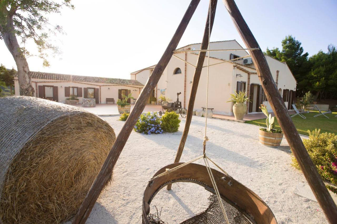 Agriturismo Antichi Granai Villa Calatafimi Buitenkant foto